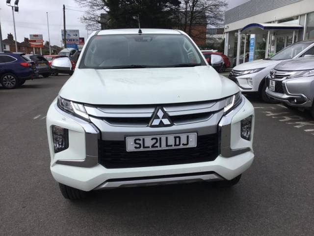 2021 Mitsubishi L200 2.2 DI-D DC Barbarian Pickup Double Cab 4dr Diesel Auto 4WD Euro 6 (s/s) (150 ps)