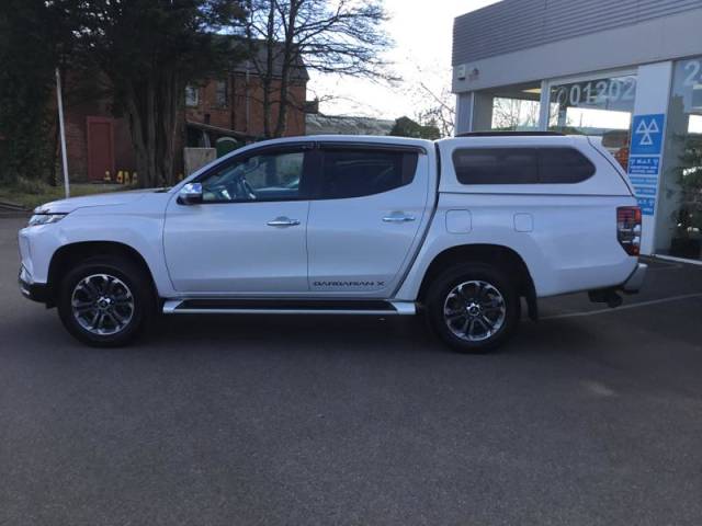 2019 Mitsubishi L200 2.2 DI-D DC Barbarian X Pickup Double Cab 4dr Diesel Auto 4WD Euro 6 (s/s) (150 ps)