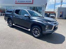 Mitsubishi L200 2.2 DI-D DC Barbarian X Pickup Double Cab 4dr Diesel Auto 4WD Euro 6 (s/s) (150 ps) Pickup Diesel Grey
